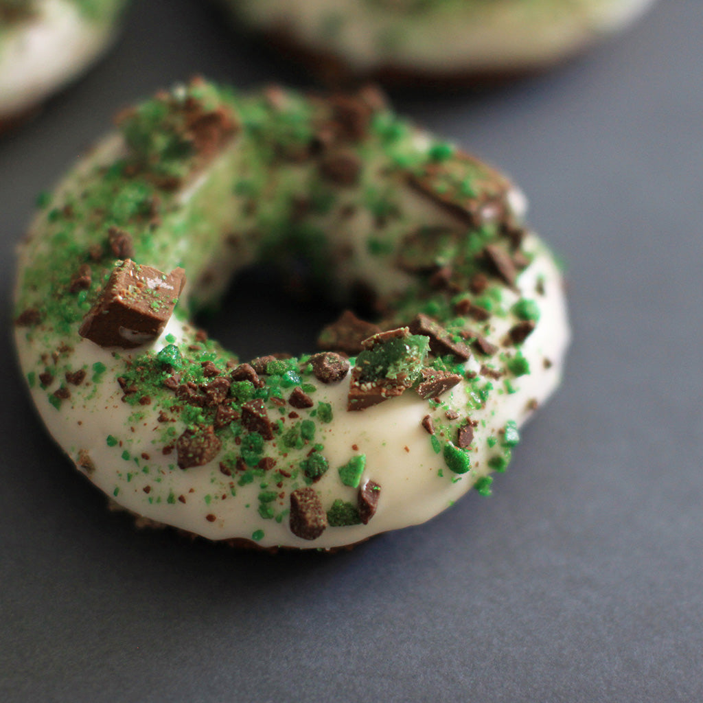 Peppermint Crisp Donut